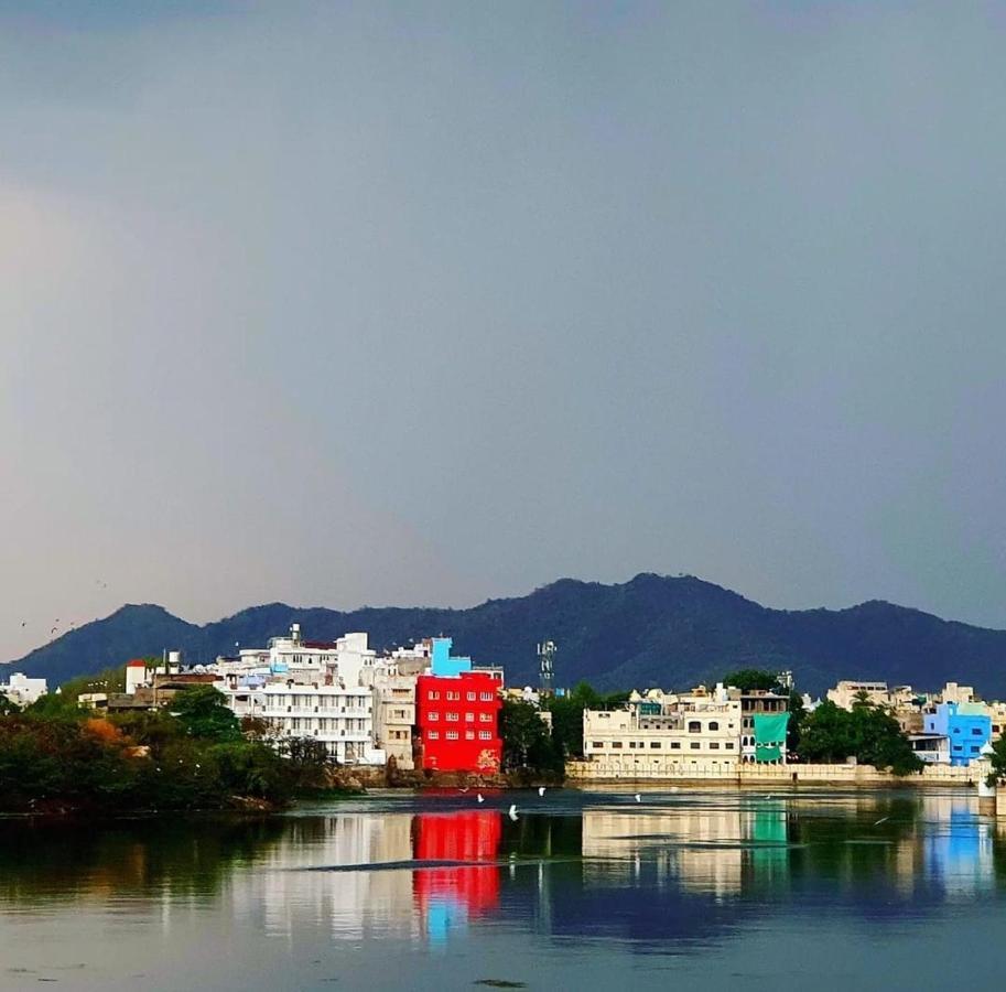 Antariksh Hotel Udaipur Exterior photo
